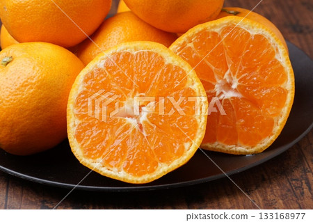 Sweet Wakayama mandarins Sweet Wakayama mandarins 133168977