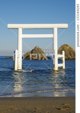 Sakurai Futamigaura Married Couple Rocks 133169265