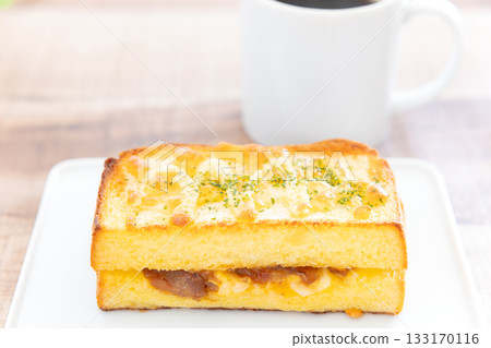 A delicious croque monsieur and coffee morning A delicious croque monsieur and coffee morning 133170116