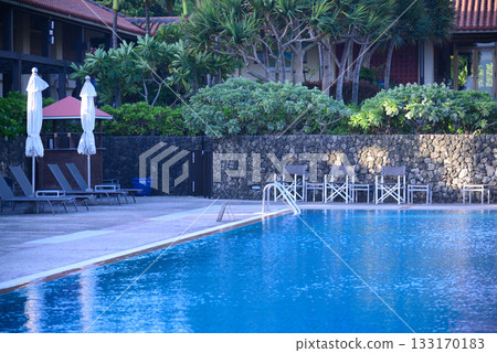 Morning poolside 133170183