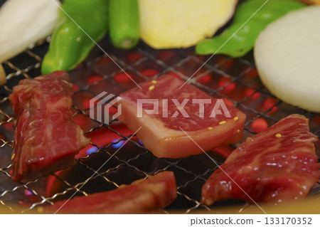 Appetizing and juicy Wagyu beef yakiniku 133170352