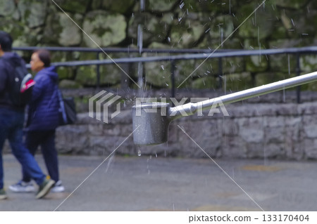 京都清水寺的聖地音羽瀑布 133170404