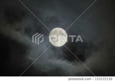 Mid-Autumn Harvest Moon 133172130