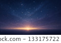 黎明時分，陽光灑滿星空，構成了一幅絕美的地平線背景。 133175722