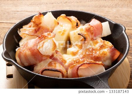 Grilled Yam with Bacon 133187143