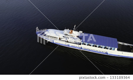 Passenger ferry sailing on a river. Clip Passenger ferry sailing on a river. Clip 133189364