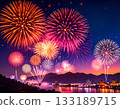 夜空中的煙火和夜景 133189715