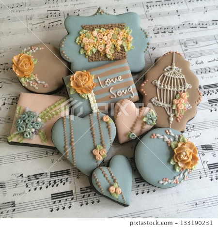 破舊別緻的糖霜餅乾 133190231