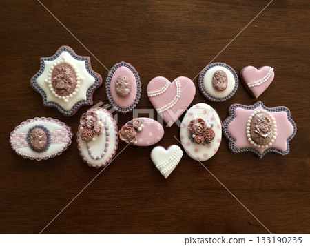 浮雕設計糖霜餅乾 浮雕設計糖霜餅乾 133190235