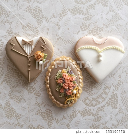 Wedding icing cookies 133190350