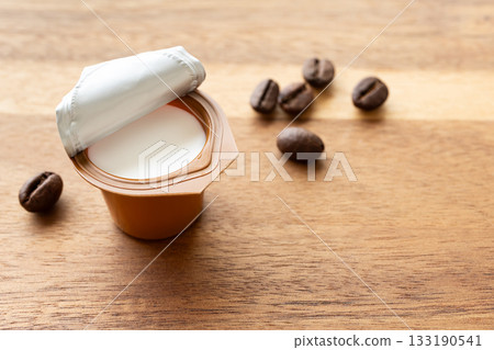 咖啡伴侶，分裝牛奶 133190541