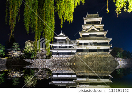 長野縣松本城夜景 長野縣松本城夜景 133191162