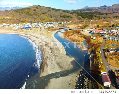 Aerial view of the scenery near the mouth of the Ainuma River in Kumaishi, Yakumo Town, Hokkaido in late autumn 133192273