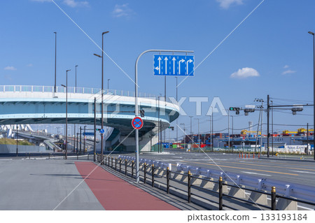 Yumeshima Yumemai Bridge East End Intersection Yumeshima Yumemai Bridge East End Intersection 133193184