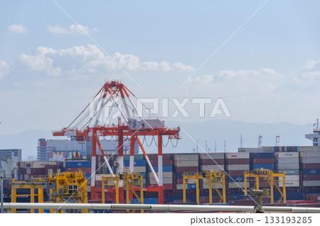 Yumeshima Container Terminal 133193285