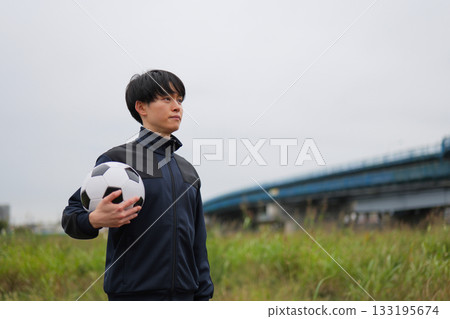 足球運動員肖像 133195674