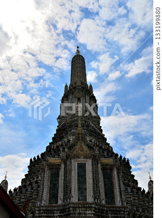 Wat Arun, one of the three major temples in Thailand Wat Arun, one of the three major temples in Thailand 133199880