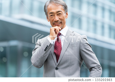 商務高級男性肖像 133201983