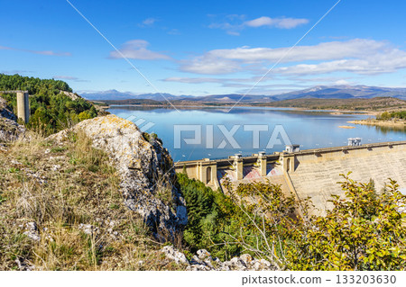 Dam on Embalse de Aguilar de Campoo, Spain. Dam on Embalse de Aguilar de Campoo, Spain. 133203630