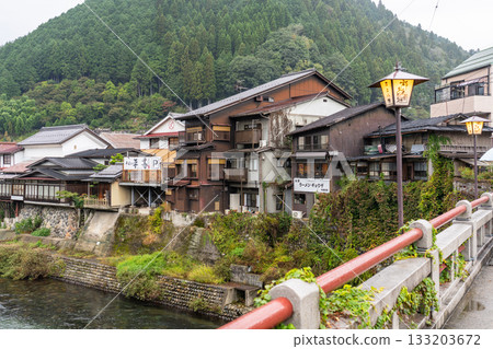 Gifu Prefecture: The old townscape of Gujo Hachiman and Hachiman Town 133203672