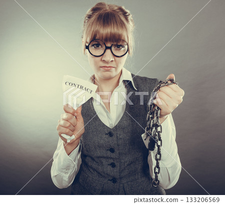 Businesswoman woman ending breaking contract. 133206569