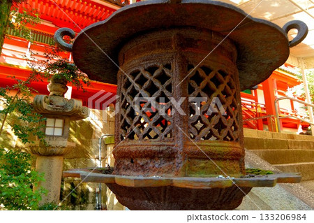 Rusty red lantern Rusty red lantern 133206984