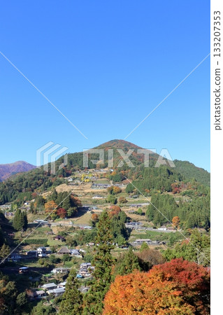 落合村，晴朗的秋日天空（德島縣東伊谷） 133207353