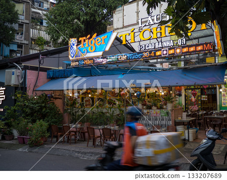 越南胡志明市 133207689