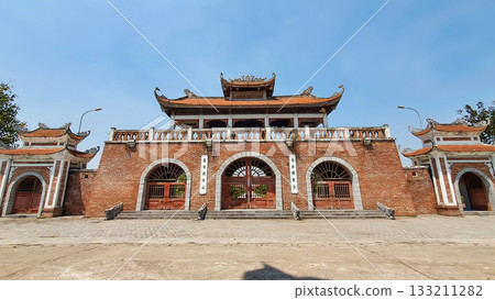 Main Gate Of Tran Temple Complex In Thai Binh Province, Vietnam. Main Gate Of Tran Temple Complex In Thai Binh Province, Vietnam. 133211282