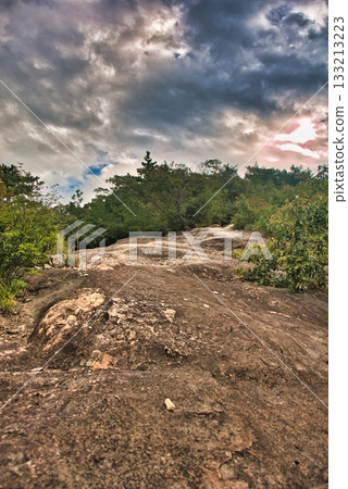 High Mt. High Mt. 133213223