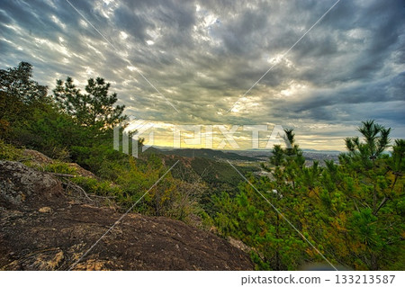 高山 高山 133213587