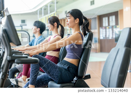 Recumbent bike gym for men and women 133214040