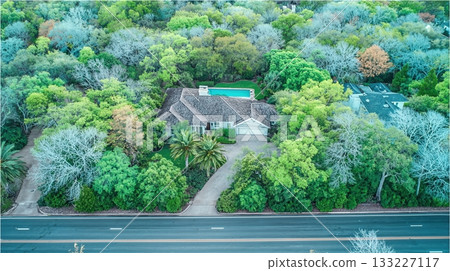 Cozy Austin Texas Home Nestled Among Lush Greenery With a Swimming Pool 133227117