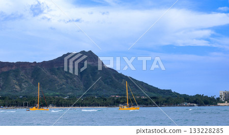 View of Diamond Head from the Halekulani Hotel in Hawaii 133228285