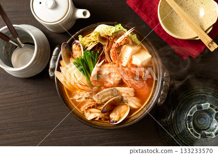 Seafood jjigae pot Seafood jjigae pot 133233570