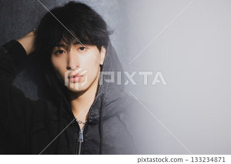 Male's portrait 133234871