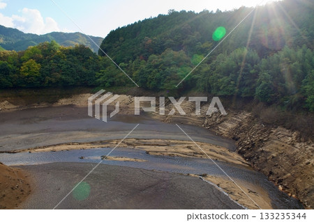Shimane Nunobe Dam without water 133235344