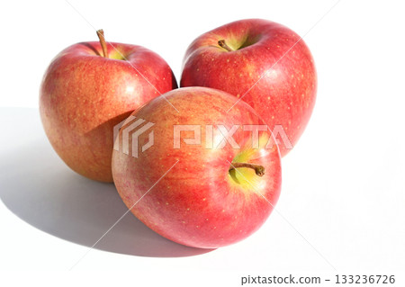 Apple (Omu) Apple (Omu) 133236726