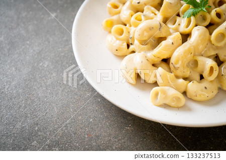 macaroni and cheese with herbs macaroni and cheese with herbs 133237513