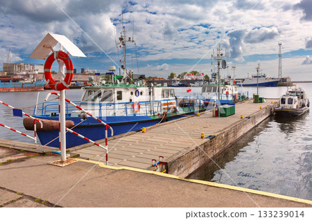 Pilot boats at the port in Gdynia, Poland Pilot boats at the port in Gdynia, Poland 133239014