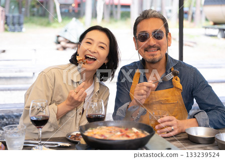 一家人在山梨縣八岳享受露營時光 133239524