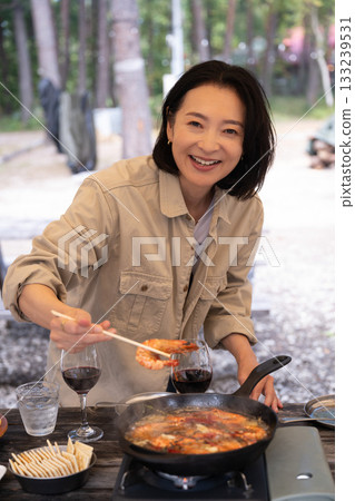 一家人在山梨縣八岳享受露營時光 133239531