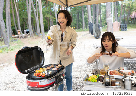 一家人在山梨縣八岳享受露營時光 133239535