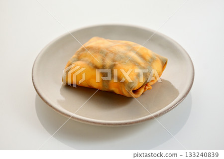 Choco crepe 133240839