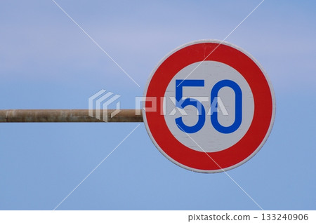 Road sign top speed Road sign top speed 133240906