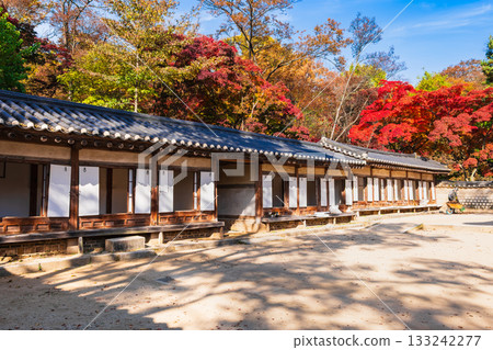 Autumn in Seoul, Changdeokgung Palace, Rear Garden 133242277