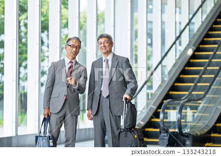 商人老人 133243218