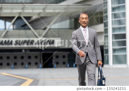 通勤商人 通勤商人 133243231
