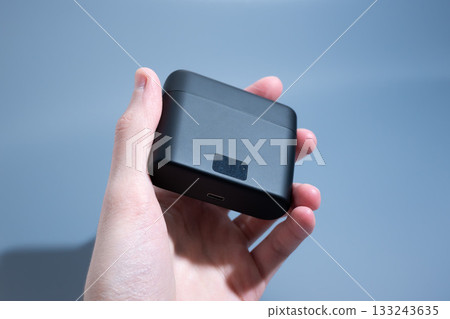 Black Wireless Earbuds Charging Case 133243635