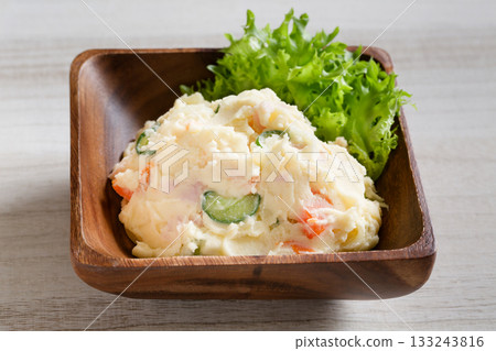 土豆沙拉 133243816